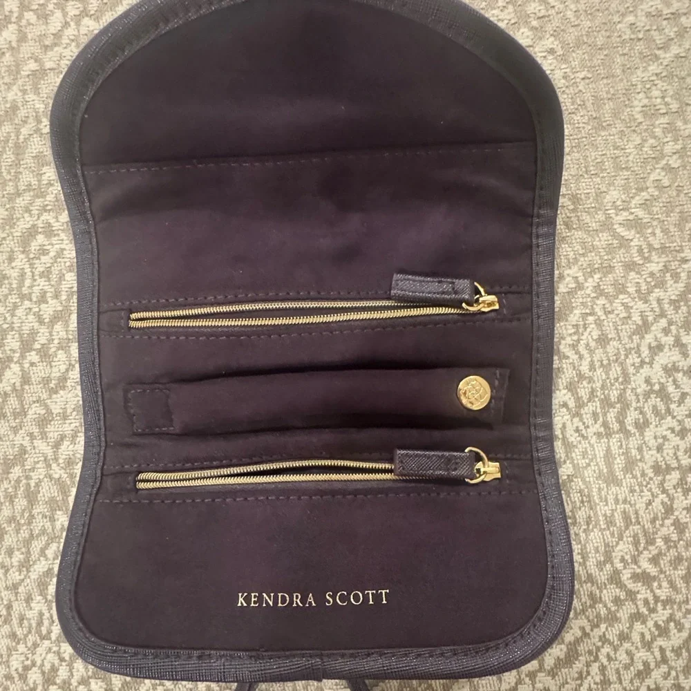 Kendra Scott x Target Velvet Jewelry Roll in Purple and Gold